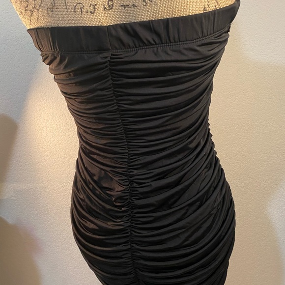 Sexy black dress - Picture 3 of 5